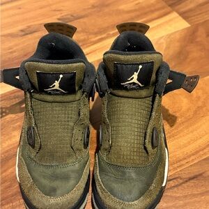 Air Jordan 4 craft Olive Green Basketball Shoes